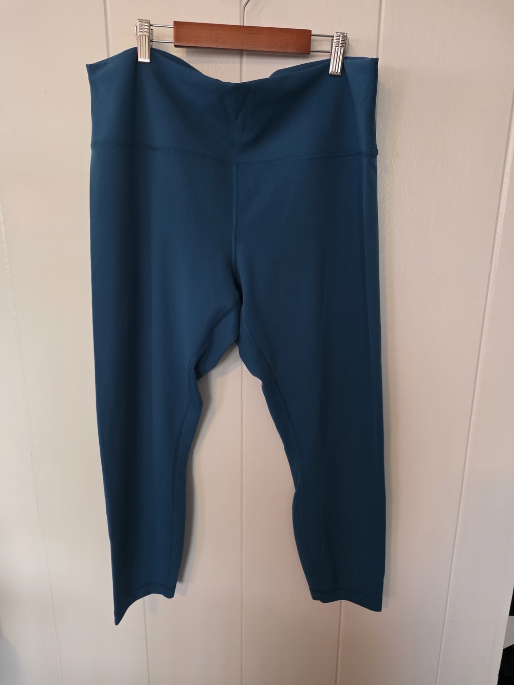 Lululemon Wundertrain HR Tight 25" Size 18